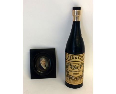 Vintage novelty cigarette holder and a miniature picture of a country gent