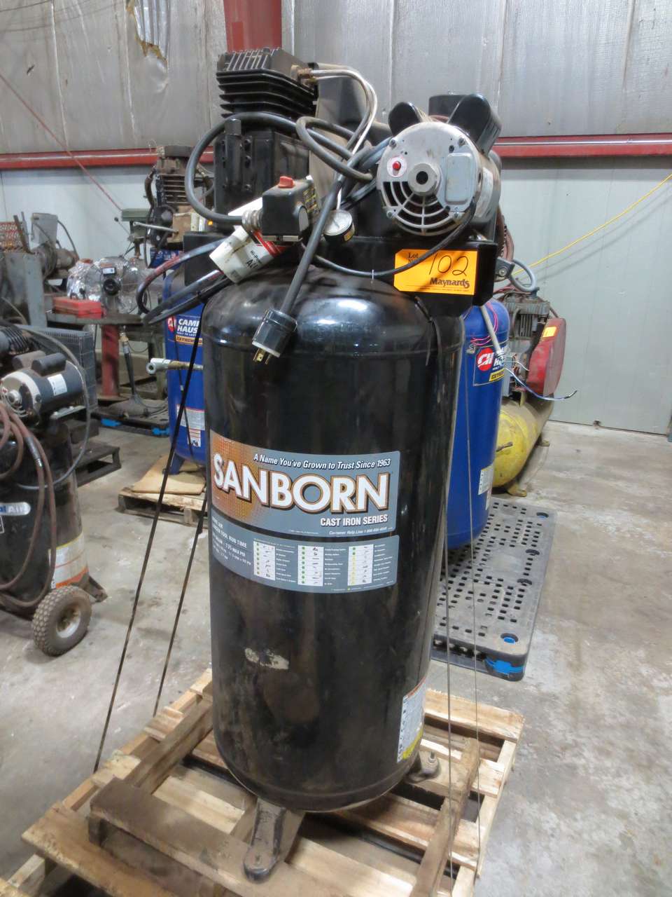 Sanborn SL3706056 3.7hp 60gal air compressor S/N J21913654A