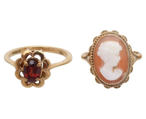 A 9ct cameo ring, 9ct garnet ring and an oval amethyst ringfeaturing an oval cameo portrait in bezel set mount with rope and 
