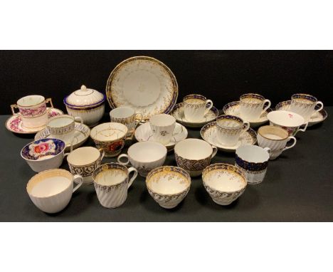 Ceramics - a 19th century Chamberlains/Worcester part table service inc tea bowls and stands, cups, saucers, etc others assor