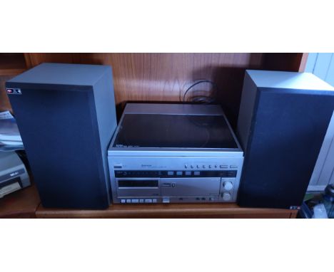 An Hitachi MU-10 Music Centre 