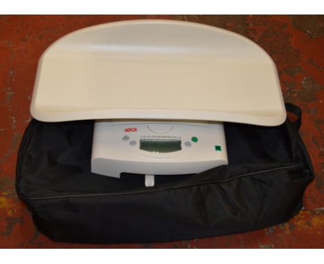 POLICE > SECA digital scale [NO RESERVE] [VAT ON HAMMER PRICE]