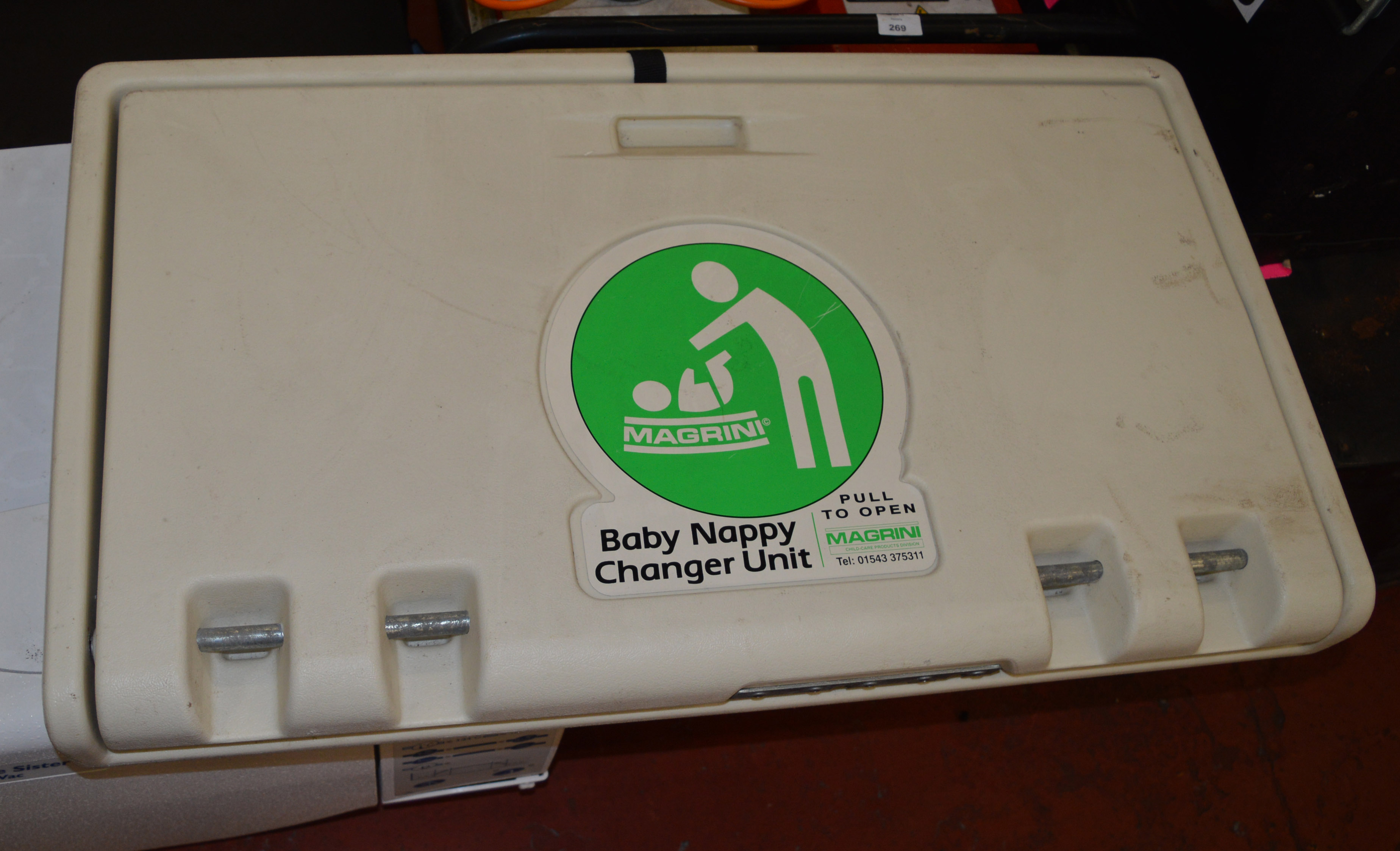 magrini baby change unit