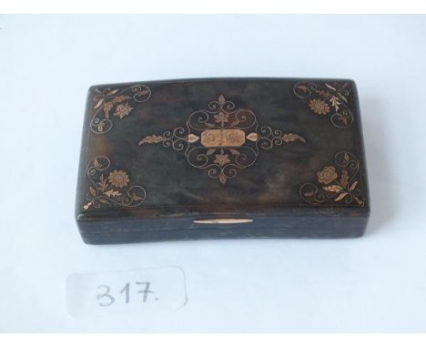 19thC tortoise shell snuff box with gold inlaid, 3” wide     