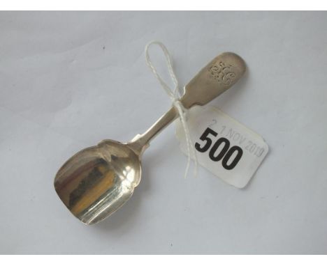 Newcastle Georgian fiddle pattern caddy spoon, circa 1810 by TW           