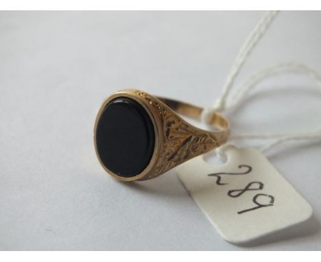 Gents 9ct onyx signet ring – Size R - 2.6gm      