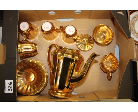 A Wade metalised coffee set: 