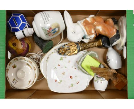 A mixed collection of item to include: Wedgwood Wild Strawberry Plates, Peter Rabbit &amp; Bunnykins items etc 