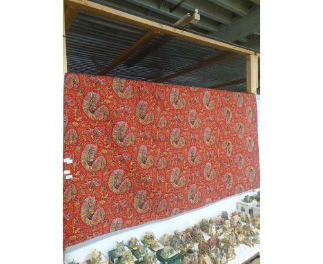An antique hand stitched Durham quilt 220x250cm