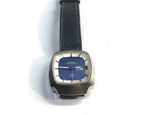 Vintage Bulova Accuquartz gents wristwatch 