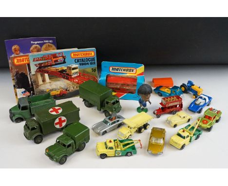 Collection of various diecast models to include boxed Matchbox MB17, Dinky 626 Military Ambulance, Dinky 623 Army Wagon, 641 