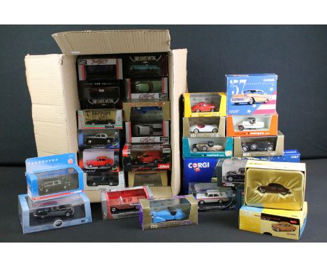 32 Boxed diecast models to include Corgi AN01101 Brown Ford Consul Saloon, Corgi ltd edn 07409 50th Anniversary Land Rover, C