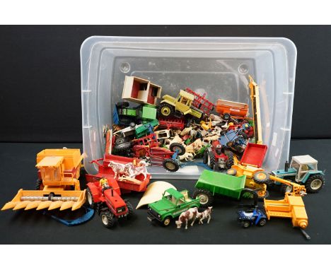 Collection of 25 farming related diecast models to include examples mostly from Britains featuring MB Tract 1500, Deutz-Fahr 