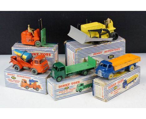 Five boxed Dinky commercial diecast models to include 401 Fork Lift Truck, 960 Lorry Mounted Cement Mixer, 513 Guy Flat Truck