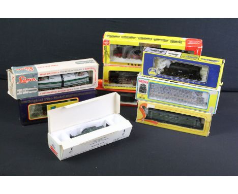 Nine boxed HO gauge locomotives to include 2 x Fleischmann (4175 &amp; DB344), 2 x Lima (8026 &amp; 8025) and 2 x Liliput (10