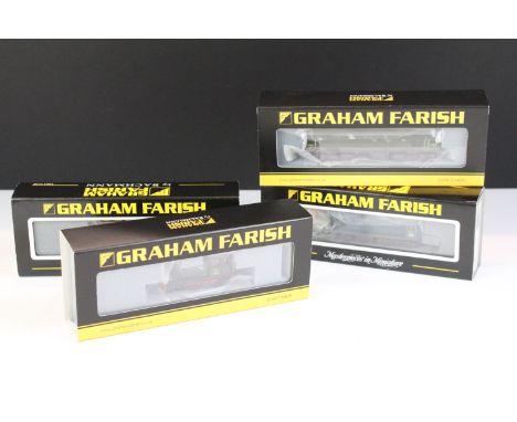 Four cased Graham Farish by Bachmann N gauge locomotives to include 371-050B Class 04 Diesel D2228 BR green, 371-028 Class 20