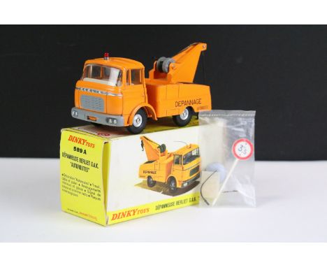 Boxed French Dinky 589A Berliet Breakdown Truck "Depannage" - "Autoroutes" diecast model in orange body, red roof light and c