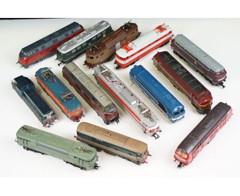 14 OO gauge Diesel locomotives to include Rivarossi, Lima, Fleischmann, Jouef etc 