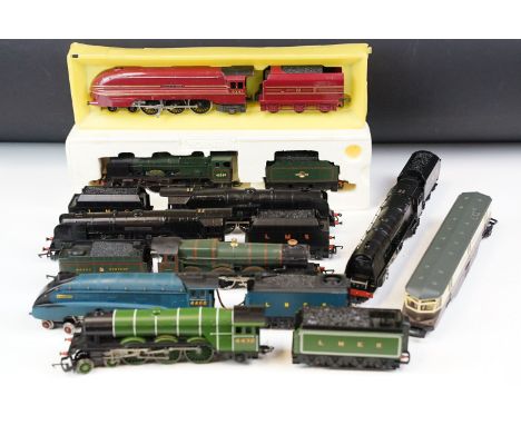 Nine OO gauge locomotives to include Hornby City of Coventry, Hornby Duchess of Buccleuch, Lima King George V, Hornby Queen E