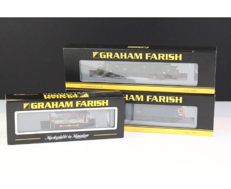 Three cased Graham Farish by Bachmann N gauge locomotives to include 371-017 Class 08 Diesel Shunter 08653 R/Freight, 371-451