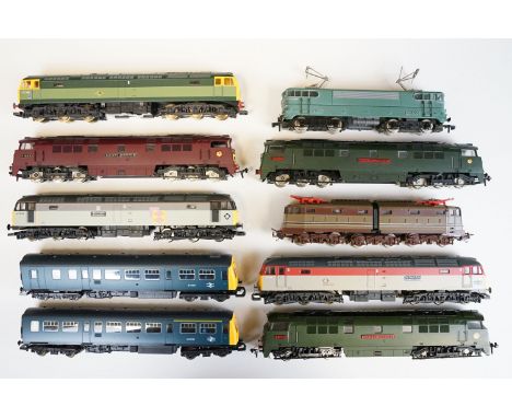 Eight OO gauge locomotives to include Hornby ACHO SNCF BB16009, 2 x Liliput Western Crusader, Lima Marchwood Military Port, L