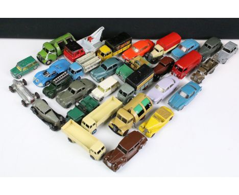 30 Mid 20th C Dinky diecast models to include 39F Studebaker State Commander Coupe in grey, French 547 PL17 Panhard in lilac,