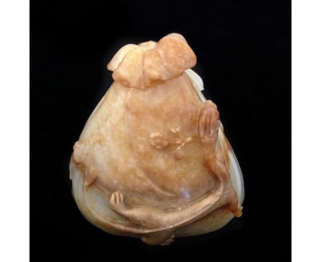 A White Jade Pendant Carving 18/19th Century. 5.5cm