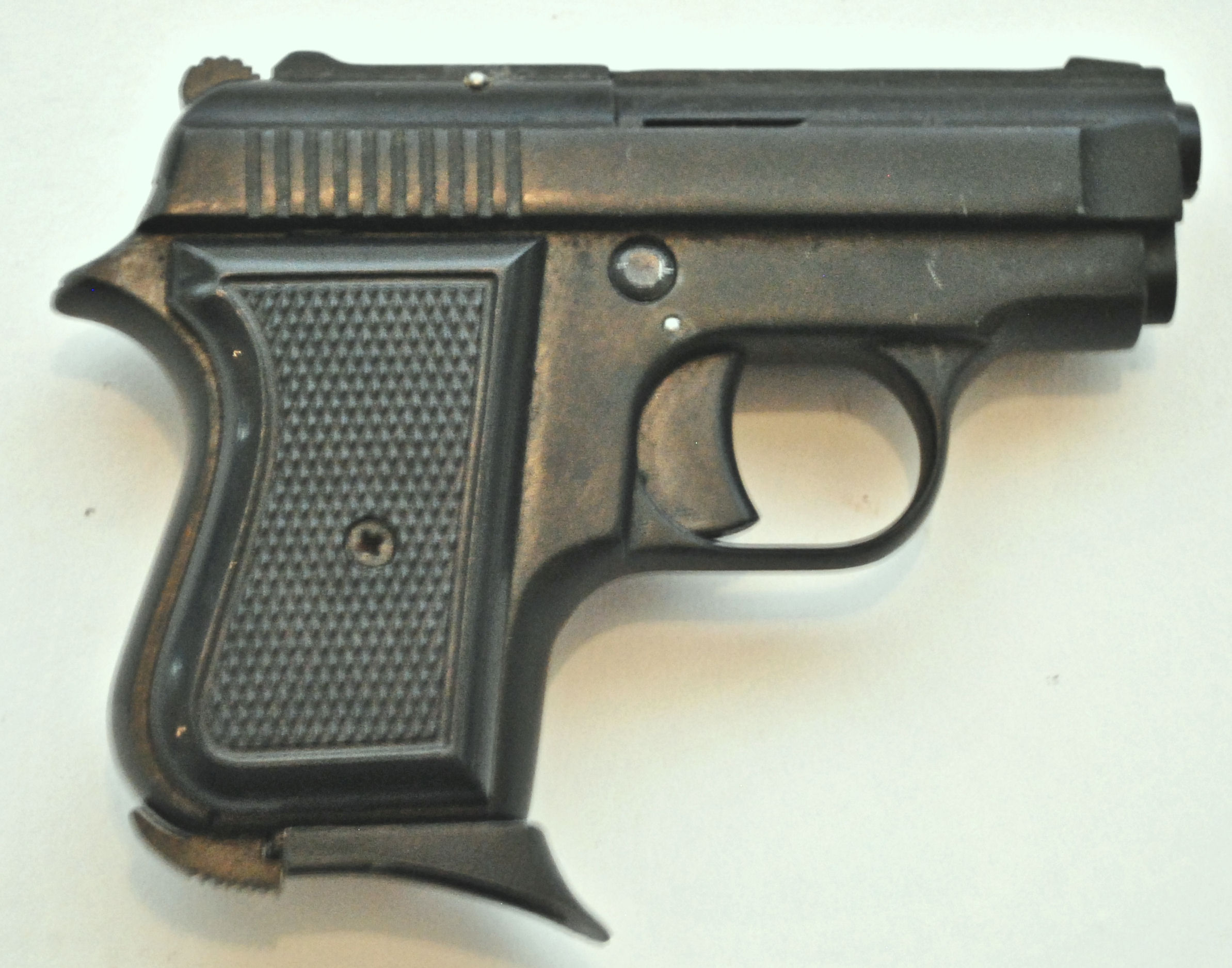 A Bruni S.R.L. Italian made Mod. 315 Auto 8mm calibre blank firing
