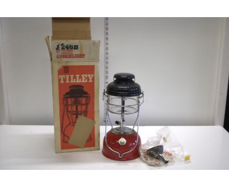 A vintage boxed as new Tilley Lamp, model 171 