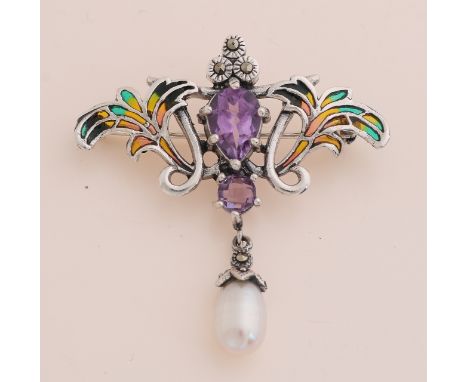 Silver brooch/pendant, 925/000, with amethyst, marquesite and enamel.&nbsp;Ornate brooch with floral decor with two amethysts