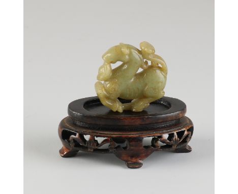 Chinese jade carving in the shape of a horse.&nbsp;Dimensions: 4.5 cm.&nbsp;In good condition.