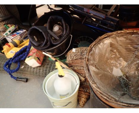Mixed lot of gardening equipment and tools including chicken wire mesh and hose pipe