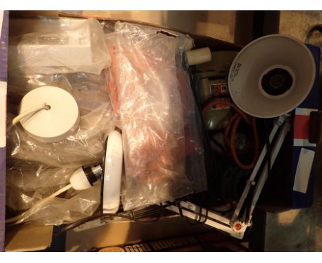 Box of mixed tools  CONDITION REPORT: The electrical items included in this lot have been PAT tested and have PASSED. This te