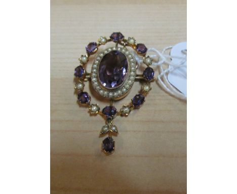 A pretty amethyst and pearl pendant