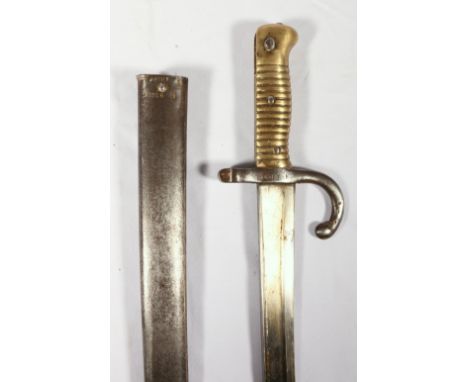 French model 66 sword bayonet (Sabre-Baionette mle 66) having fullered yataghan blade marked to the edge Mre Imple de St Etie