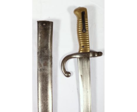 French model 66 sword bayonet (Sabre-Baionette mle 66) having fullered yataghan blade marked to the edge Mre Imple de St Etie