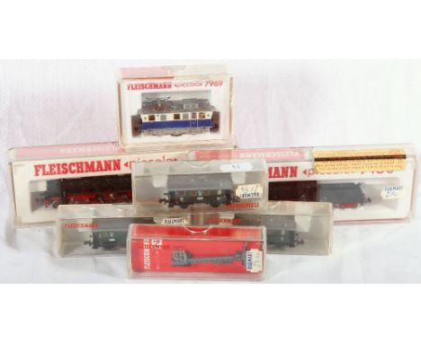 Fleischmann Piccolo N gauge model railways including 7160 4-6-0 locomotive and tender, 7175 2-10-0 locomotive and tender, 796