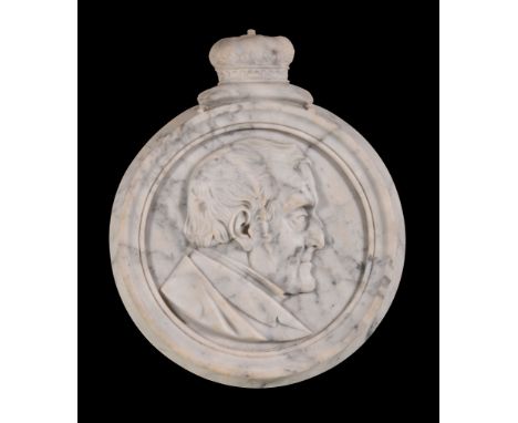  A Victorian relief sculpted marble portrait roundel depicting Arthur Wellesley, 1st Duke of Wellington,   mid 19th century, 