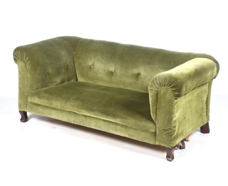 An Edwardian green velvet drop end sofa. H67cm x W164cm x D82cm Condition Report: Structurally sound, slightly saggy. Some kn