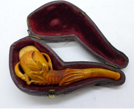A Meerschaum pipe, cased