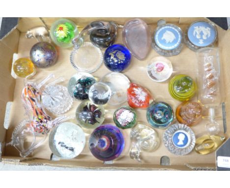 A collection of glass paperweights including Wedgwood, Langham, M'Dina, Caithness and other glassware