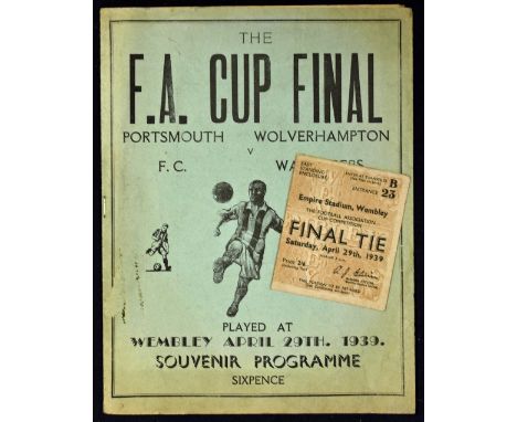 1939 FA Cup Final Portsmouth v Wolverhampton Wanderers at Wembley 29 April 1939 large souvenir (pirate) programme, light gree
