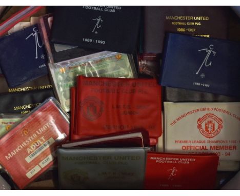 Manchester Utd memorabilia collection to include season tickets for seasons 1985/1986 x 2, 1986/1987 x 2, 1987/1988 x 2, 1988
