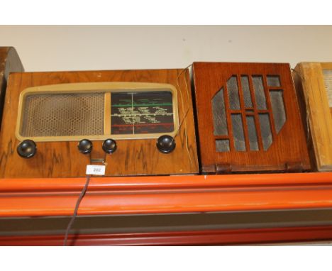 A VINTAGE COSSOR RADIO + 1930S ART DECO SPEAKER