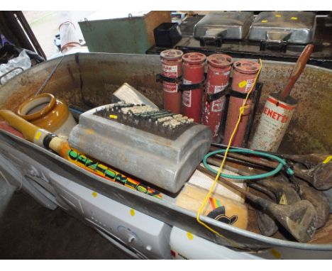 A TUB OF ODDS TO INCLUDE A VINTAGE CALCULATOR, GOLF CLUBS ETC