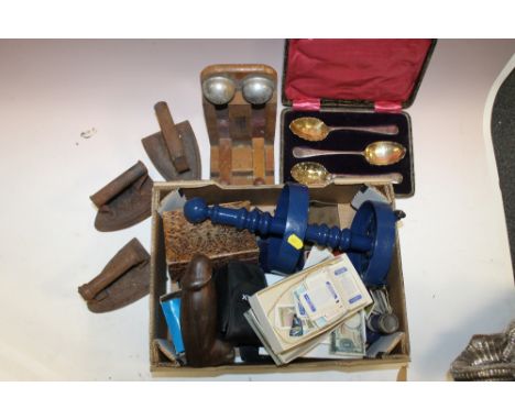 A QUANTITY OF ASSORTED COLLECTABLES TO INC CIGARETTE CARDS, VINTAGE IRONS, SILVER COLLARED VASE ETC