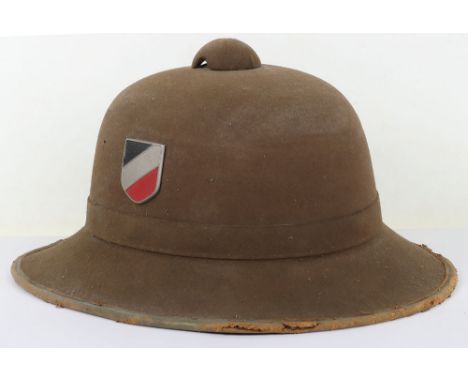 WW2 German Afrikakorps (D.A.K) Tropical Issue Tropenhelm (Pith Helmet), good example of the later pattern example in olive gr