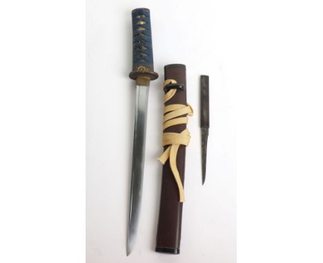 Japanese Dagger Tanto, blade 27.5cms signed Bishu Ju Tomohisa, hira zukuri cut with a single hi on each side, notare hammon, 