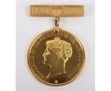 United States of America, Presidential Gold Lifesaving Medal of the British Tug Lady Crundall for the Rescue of the American 