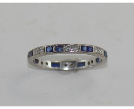 18ct white gold diamond & sapphire eternity ring size: M-N/6